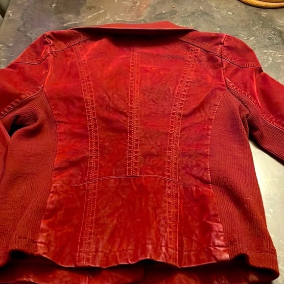 Red Faux Suede Jacket, women size small - Picture 4 of 10